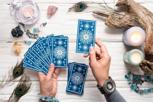 Ramalan Tarot Hari Ini: Usaha dan Kerja Keras Akan Berbuah&nbsp;Manis