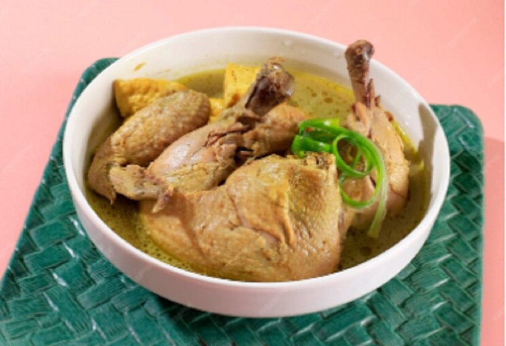 Opor Ayam Masih Jadi Menu Makanan Favorit yang Disantap saat Lebaran&nbsp;2024
