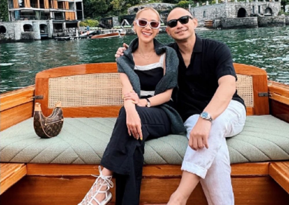 BCL Abadikan Momen Honeymoon Bareng Tiko Aryawhardana di Luar Negeri, Netizen Sentil Dugaan Kasus&nbsp;Penggelapan