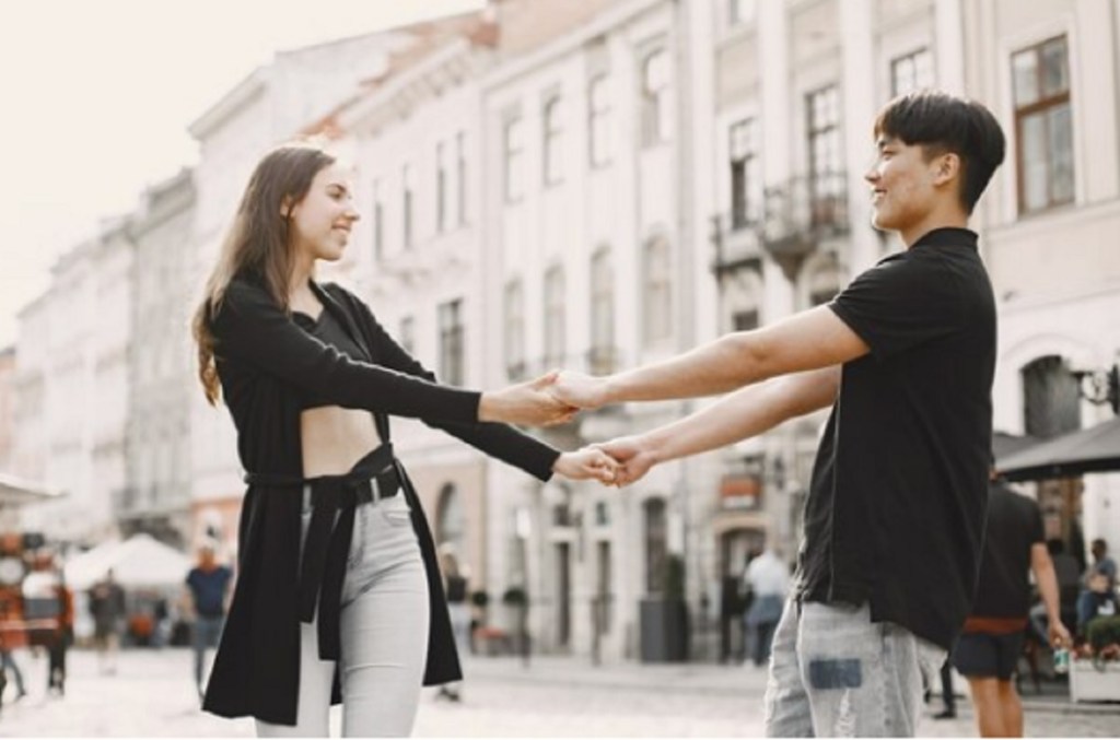 Aries hingga Pisces, 3 Zodiak Sering Terburu-buru Menjalin&nbsp;Hubungan